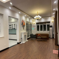 Bán Biệt Thự Thảo Điền hồ bơi rộng DT 458m2 giá 96 tỷ đang có HĐ thuê