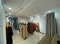 Mặt Bằng Mặt Tiền Đường Lê Văn Sĩ  DT 4x25 có phòng ngủ riêng