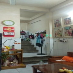 Bán nhà 1 sẹc hẻm Phạm Văn Chí p3q6