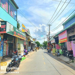 Bán nhà góc 3 Mặt Tiền ,  Mặt Tiền đường Võ Văn Hát , Long Trườn,Q9