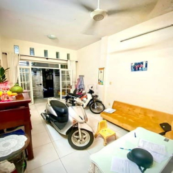 Bán nhà Trung Tâm P11 Bình Thạnh, 230m², 4 Tầng, ngang 8.5m hơn 21 tỷ