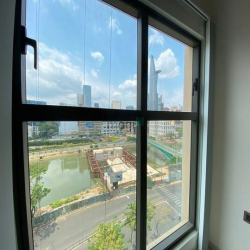 Cho thuê Officetel Saigon Royal Quận 4, giá 12 triệu, dt 43m2