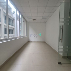 80m2 - Trống Suốt Sàn Văn Phòng Sala Quận 2 - Liên Hệ Tina Ngay