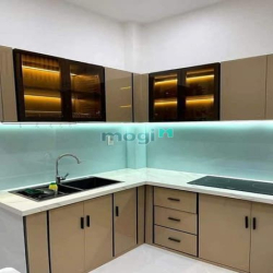 Bán căn nhà Phan Huy Ích P12 Gò Vấp 40m2 giá 2Tỷ4 sổ sẵn