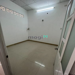 Bán nhà 1 trệt 1 lầu đường Nguyễn Văn Hoa P.Thống Nhất. SHR Giá 4,8 tỷ