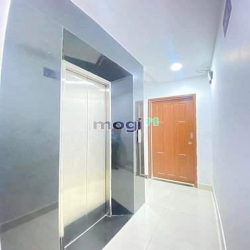 Bán CHDV Phường 3 Tân Bình, giáp Sân Bay, 85m², 6 lầu, 18 Phòng