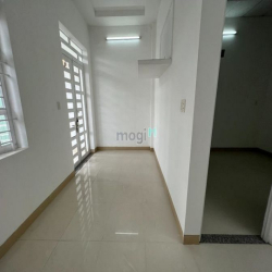 Bán nhà 1 trệt 1 lầu đường Nguyễn Văn Hoa P.Thống Nhất. SHR Giá 4,8 tỷ
