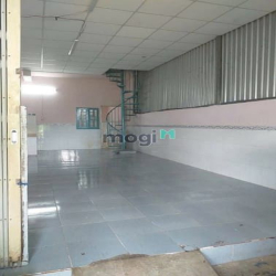Kẹt tiền làm ăn cần bán gấp nhà phường Tân Tạo A đường hẻm xe hơi vào