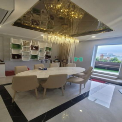 Bán căn hộ Penthouse Sky Garden 3 PMH Q7, DT 351m2, có 2 sân nhà đẹp