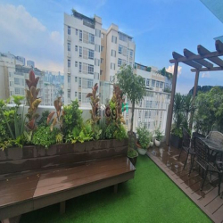 Bán căn hộ Penthouse Sky Garden 3 PMH Q7, DT 351m2, có 2 sân nhà đẹp