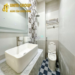STUDIO mới 100%_Ngay Tô Hiến Thành_Dh HUFIT_Hoa Sen