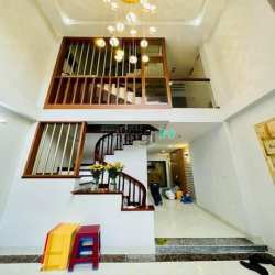 Đẳng cấp nhà đẹp ngõ Quỳnh, HBT giá 16.5 tỷ, 70m2x6T, thang máy, KD