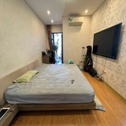 Bán căn hộ ha do Parkview kdt Dịch Vọng 92m2 ,2pn giá hơn 4tỷ