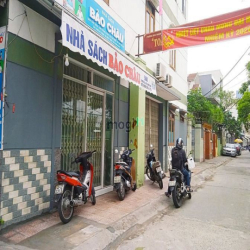 Cho thuê 60m2  tầng 2 giá cực rẻ tại Trưng Nữ Vương, Hải Châu, Đà Nẵng
