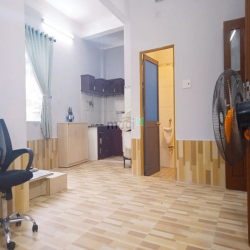 Cho thuê 60m2  tầng 2 giá cực rẻ tại Trưng Nữ Vương, Hải Châu, Đà Nẵng