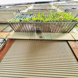 Bán Nhà Mặt Ngõ Kinh Doanh Phố Láng Dt32m2×5t, Giá 4.75Tỷ