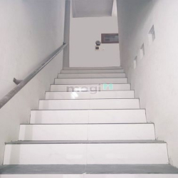 Cho thuê 60m2  tầng 2 giá cực rẻ tại Trưng Nữ Vương, Hải Châu, Đà Nẵng