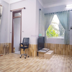 Cho thuê 60m2  tầng 2 giá cực rẻ tại Trưng Nữ Vương, Hải Châu, Đà Nẵng