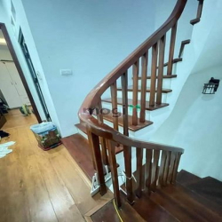 Bán Nhà Mặt Ngõ Kinh Doanh Phố Láng Dt32m2×5t, Giá 4.75Tỷ