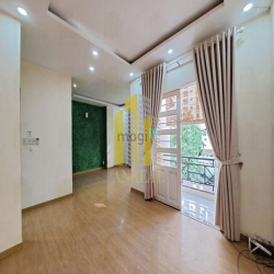 Cho Thuê Villa Phố Gần Song Hành Ngang 8m - Giá 40 Triệu