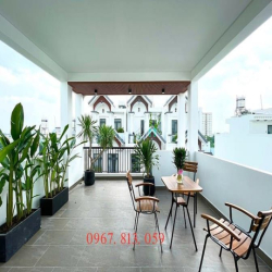 Nhà 4 lầu, 4PN,ngay ngã tư ga, Đường TL 26, DT:4.6x12m, hướng đông bắc