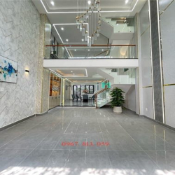 Nhà 4 lầu, 4PN,ngay ngã tư ga, Đường TL 26, DT:4.6x12m, hướng đông bắc