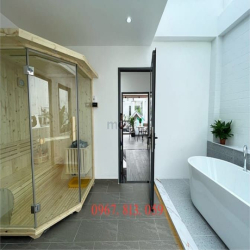 Nhà 4 lầu, 4PN,ngay ngã tư ga, Đường TL 26, DT:4.6x12m, hướng đông bắc