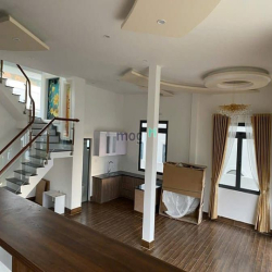 Ngộp ngân hàng - Hạ giá cần bán gấp biệt thự p12