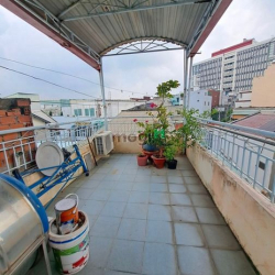 Nhà cần bán, mặt tiền hẻm , hẻm xe hơi thông, Bình Thọ Thủ Đức