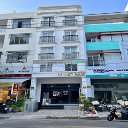 Nhà phố kinh doanh đường lớn khu Hưng Gia 5, Phú Mỹ Hưng giá thuê tốt