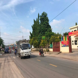 Bán 7 sào đất mặt tiền đường ủy ban Giang Điền Trảng Bom Đồng Nai