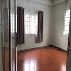 CHO THUÊ NHÀ NGUYÊN CĂN SÂN ĐỂ Ô TÔ 150m2, Đồng Khởi - Biên Hoà