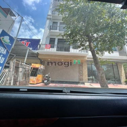 Cho thuê văn phòng kinh doanh tại Vạn Phúc Hà Đông