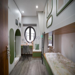 Cho thuê nhà đẹp 4 phòng ngủ Trần Cao Vân