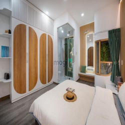 Cho thuê nhà đẹp 4 phòng ngủ Trần Cao Vân