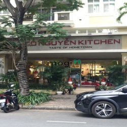 Bán shophouse Cảnh Viên, mặt tiền đường C, Phú Mỹ Hưng để kinh doanh