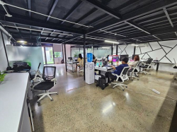 CHO THUÊ VĂN PHÒNG Thảo Điền 1T+ 1Lửng, sẵn phòng họp- giá 73tr, có nt