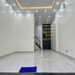 Mặt phố Xã Đàn - 48m2 x 6 tầng - MT 4.3m - Thang máy - KD cực đỉnh