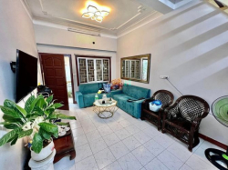 Bán Tập Thể Phố Lò đúc, tập thể 2 tầng 95m giá 1,89 tỉ