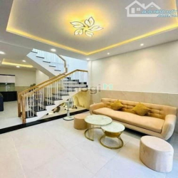 Chủ xoay vốn bán gấp nhà hẻm 4m Đ. Hồ Thị Kỷ, Quận 10, 49.4m2, 1tỷ750