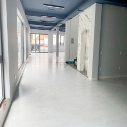 Cho thuê Góc 2 Mặt Tiền Đặng Dung, Quận 1 – Có PCCC, Thang Máy