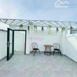 Chủ xoay vốn bán gấp nhà hẻm 4m Đ. Hồ Thị Kỷ, Quận 10, 49.4m2, 1tỷ750