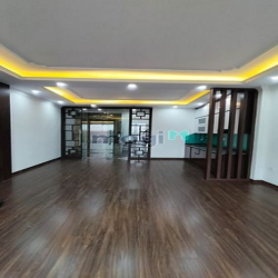 Chính chủ nhờ bán gấp nhà đẹp 6 tầng thang máy đường Phạm Văn Đồng