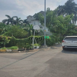 Bán đất Eden Nguyễn Văn Hưởng Thảo Điền Quận 2 Góc 3 mặt tiền 308m2