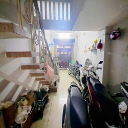 Bán Nhà Tân Bình - Ngay Hội Chợ - HXH Thông - Sát Mặt Tiền.