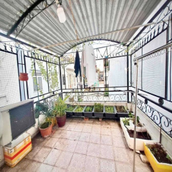 Bán Nhà Tân Bình - Ngay Hội Chợ - HXH Thông - Sát Mặt Tiền.