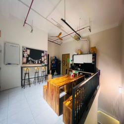 Cho thuê văn phòng shophouse 1 trệt -2 lầu- 85 triệu -250m2