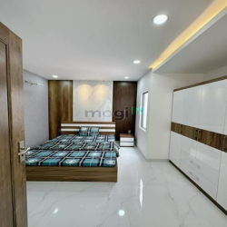 Cần bán gấp nhà Phan Đăng Lưu, Phú Nhuận, 55m2, giá 3tỷ200,SHR