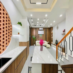 Bán Siêu Phẩm Nhà Phố Đường Hoàng hoa Thám, Phường 05, Quận Phú Nhuận