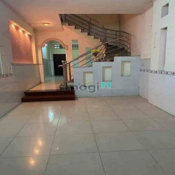 Nhà BTCT 4 tầng mặt tiền đường khu dân cư Bình Phú, đối diện Công viên